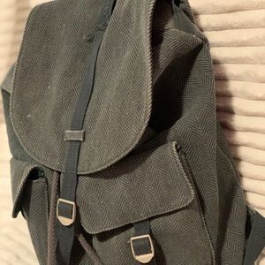 Stylish Universal Thread Backpack